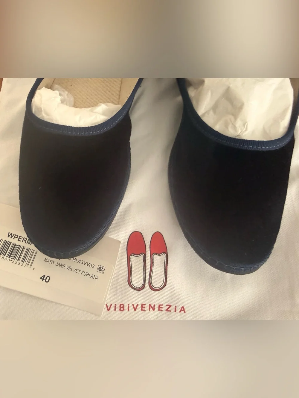 Vibi Venezia Mary Jane Blue Velvet Furlana Flats. Size 40 (US9)
